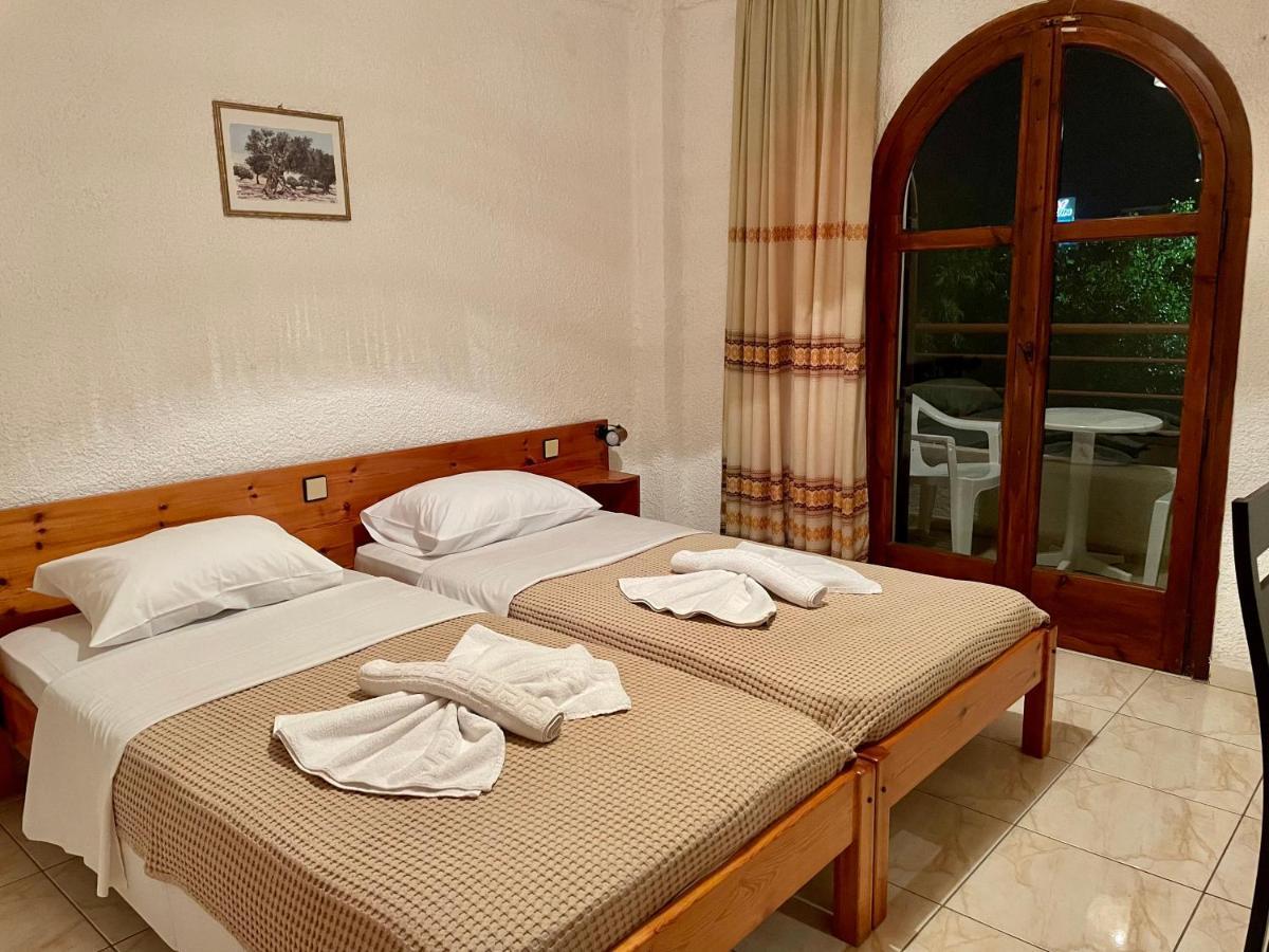 Lefka Hotel Kolymbari Exterior foto