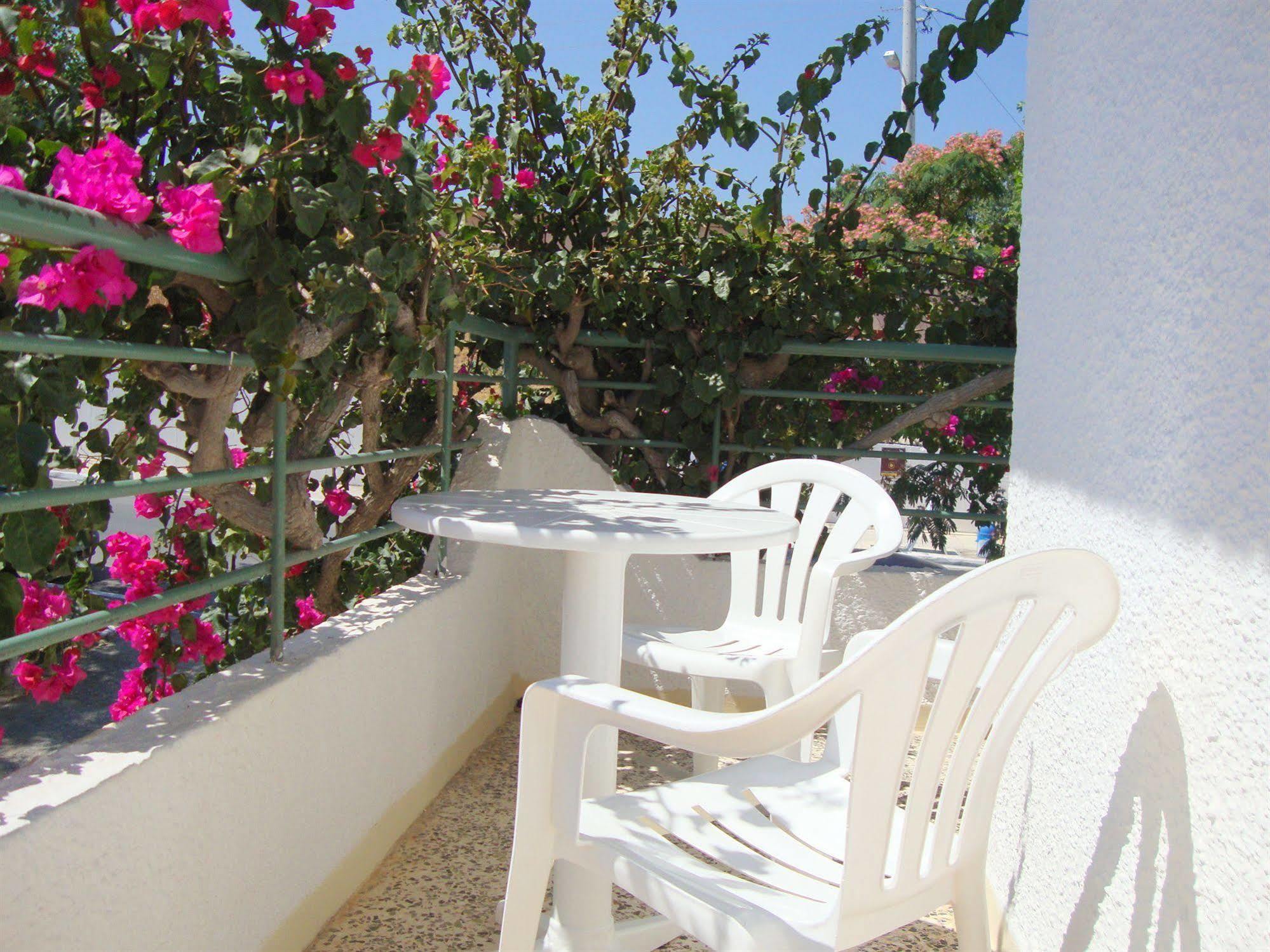 Lefka Hotel Kolymbari Exterior foto