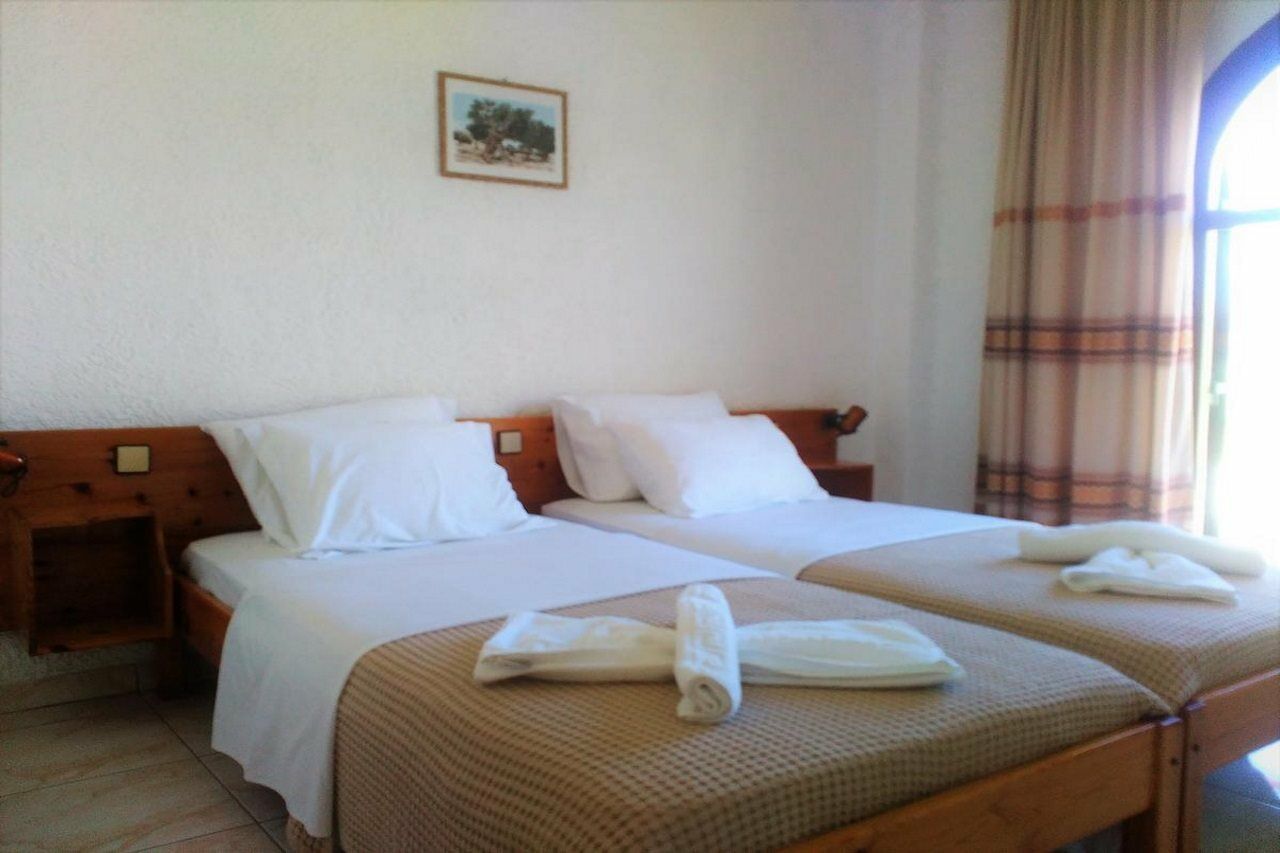 Lefka Hotel Kolymbari Exterior foto