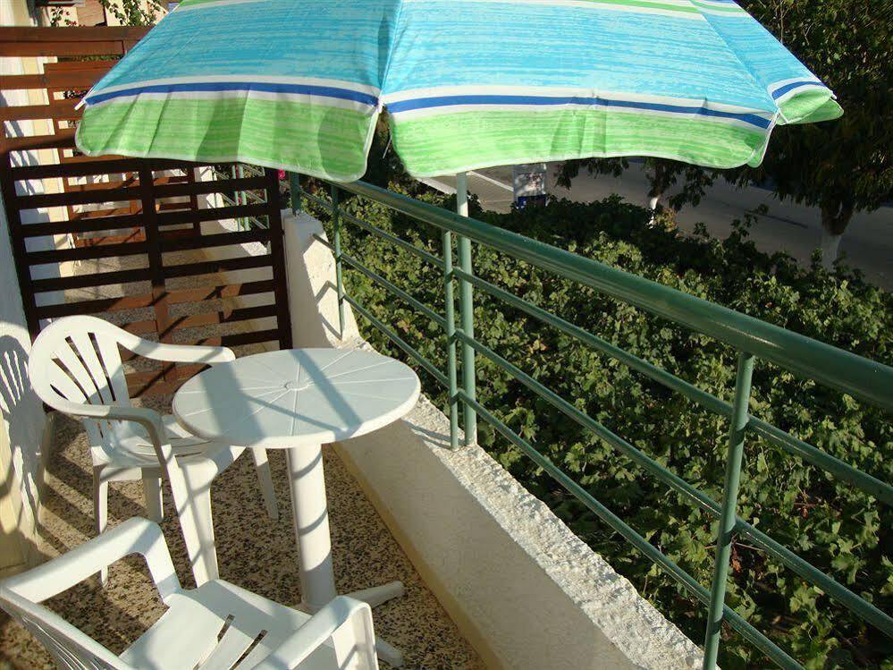 Lefka Hotel Kolymbari Exterior foto